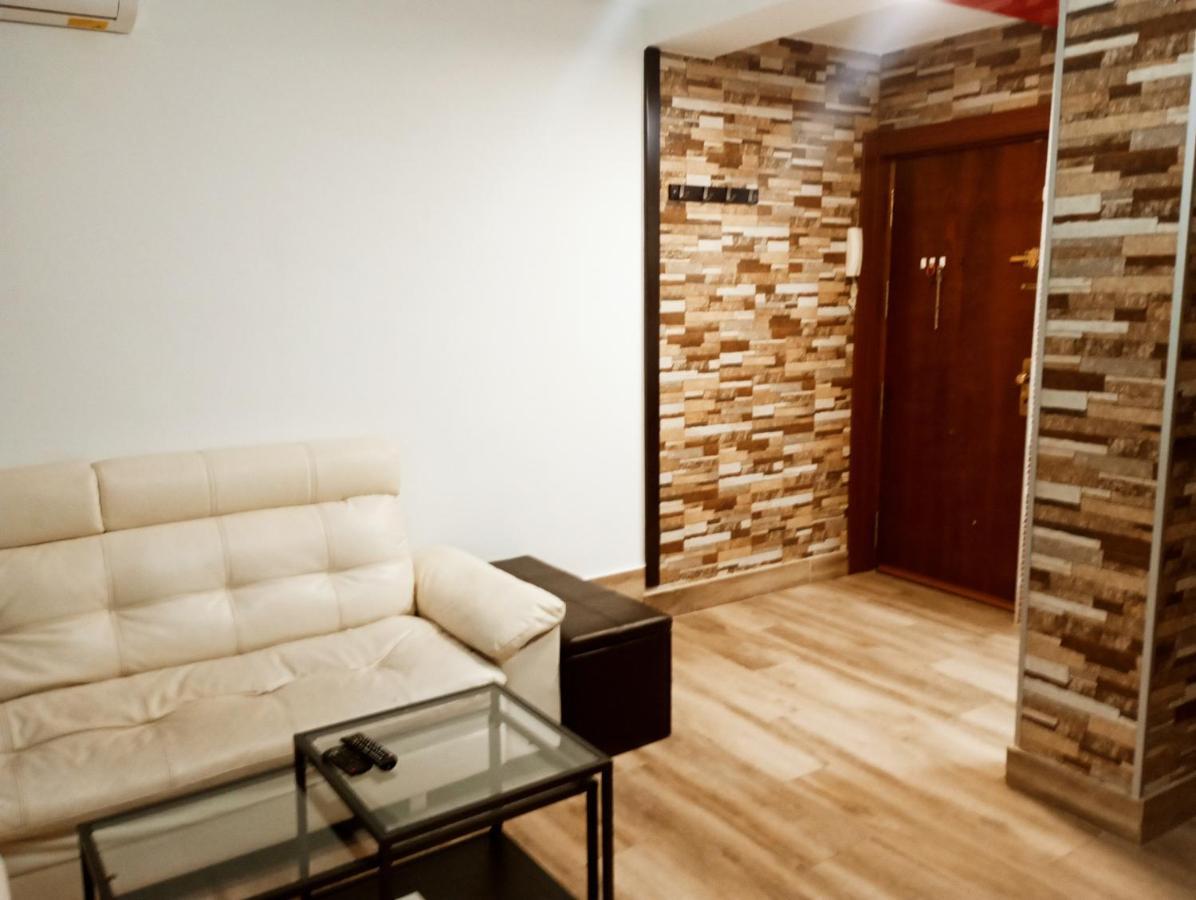 Precioso Apartamento 3 Habitaciones. Con Patio. Камас Экстерьер фото