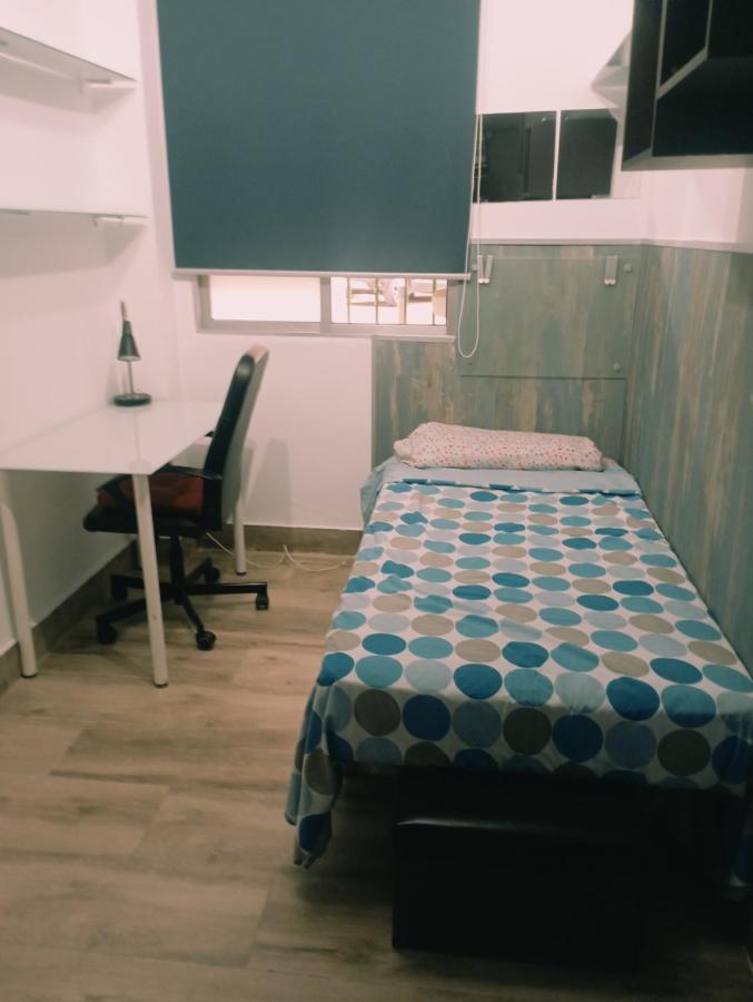 Precioso Apartamento 3 Habitaciones. Con Patio. Камас Экстерьер фото